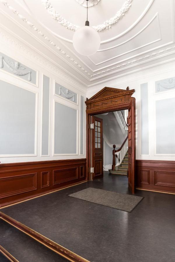 Lovely 3Br Manor Apartment 5 Min From Tivoli Gardens København Eksteriør billede