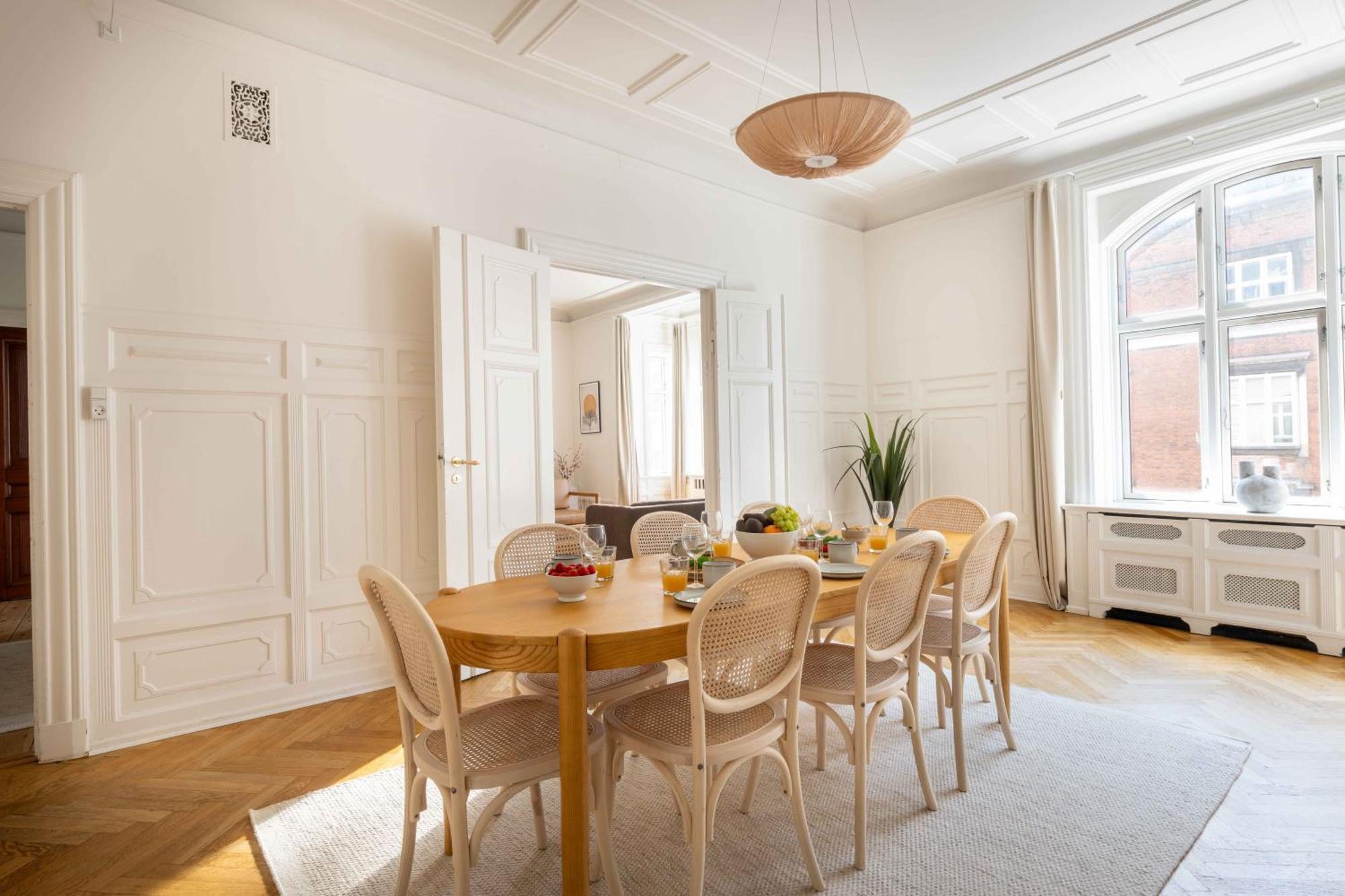 Lovely 3Br Manor Apartment 5 Min From Tivoli Gardens København Eksteriør billede